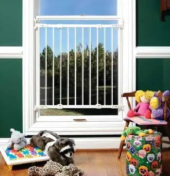 KidCo Deluxe Metal Safeway Window Barrier